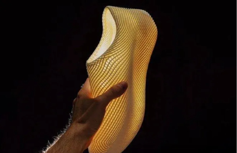 adidas利用3D打印技術(shù)，一體成型新式跑鞋 image