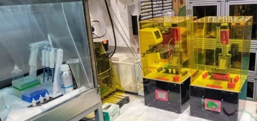 你敢嘗試3D打印隱形眼鏡嗎?以色列初創(chuàng)公司Lensy Medical顛覆配鏡行業(yè)! image